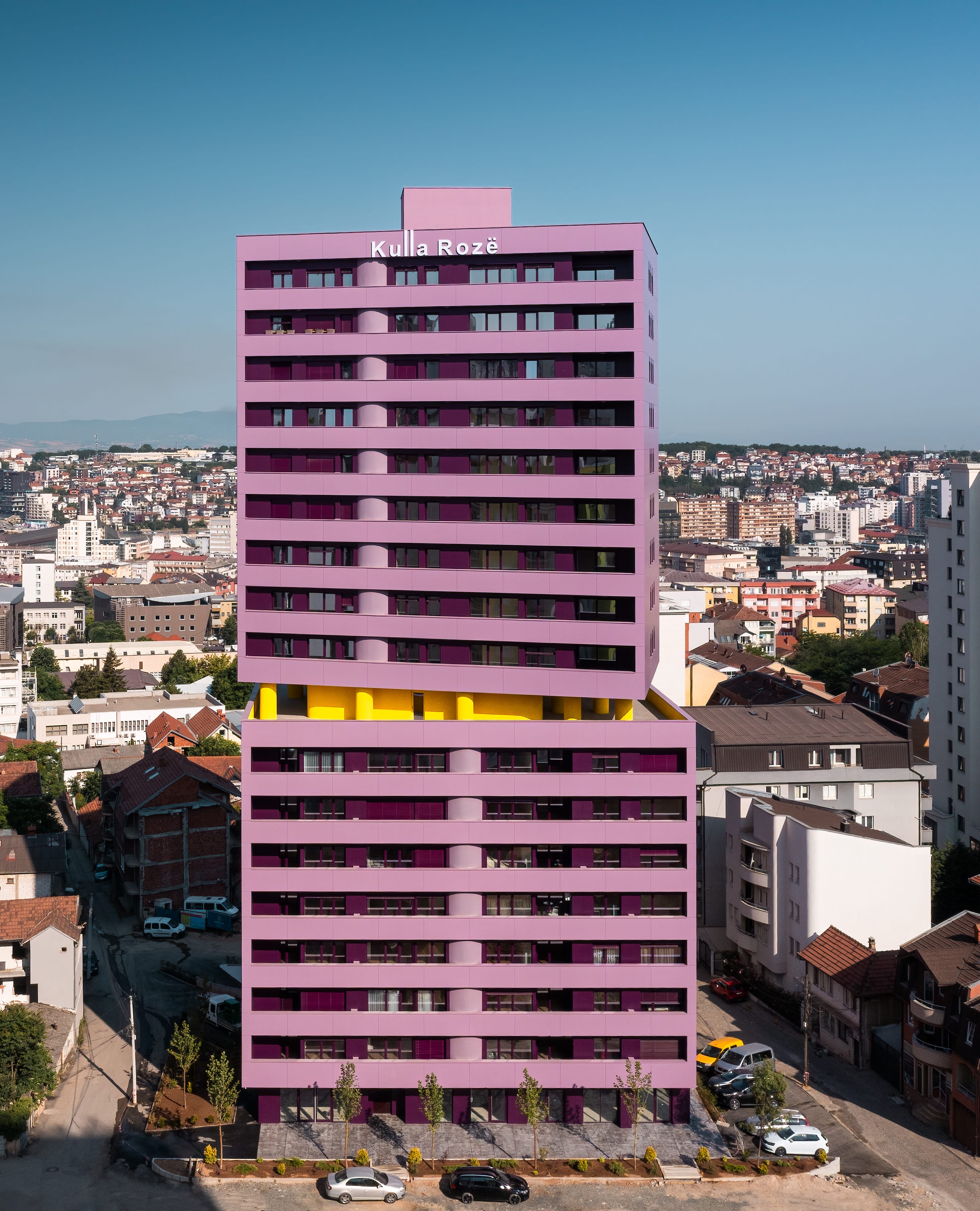 Kulla Rozë exterior